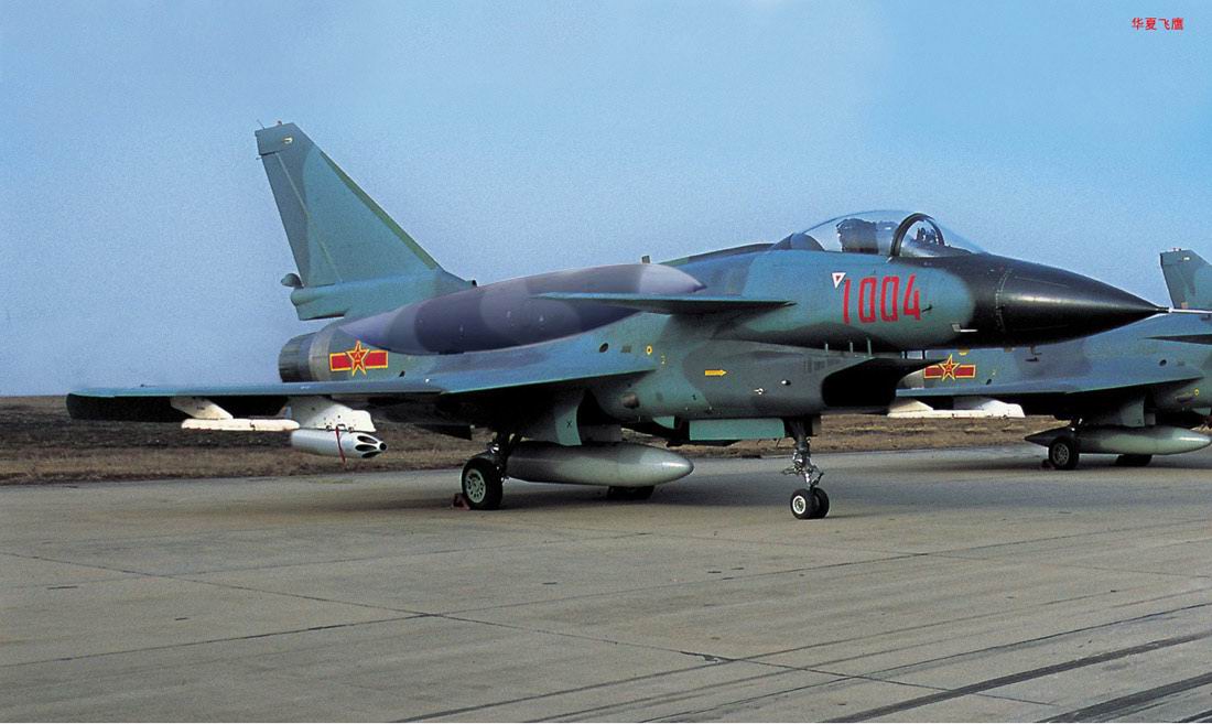 高山CG新作:加保形油箱歼10E!_空军版_三军论