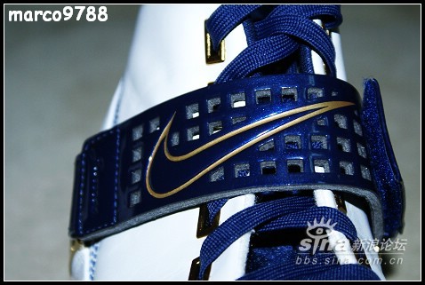 加菲家:实战谈感受.小评LBJ5._我为鞋狂