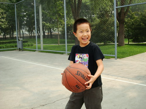 做什么运动可以长高个 1340254887_27a31fb5f81ff90f094ecf7f274622a7.jpg