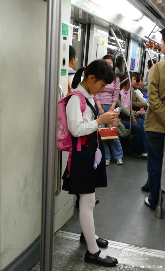2014学生穿白裤袜赫敏小时候穿白裤袜 男生穿白裤袜 ...