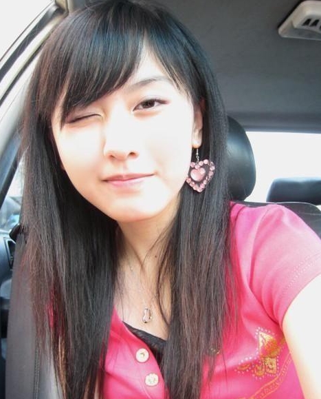 90后清纯美女校花(组图)_灌水特区_教育论坛_新浪