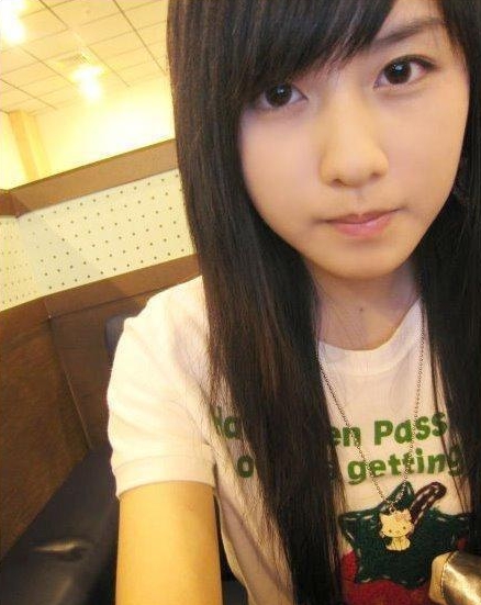 90后清纯美女校花(组图)_灌水特区_教育论坛_新浪